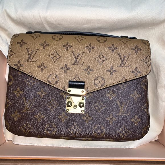❌SOLD❌ New Louis Vuitton Reverse Pochette Metis - Picture 8 of 9